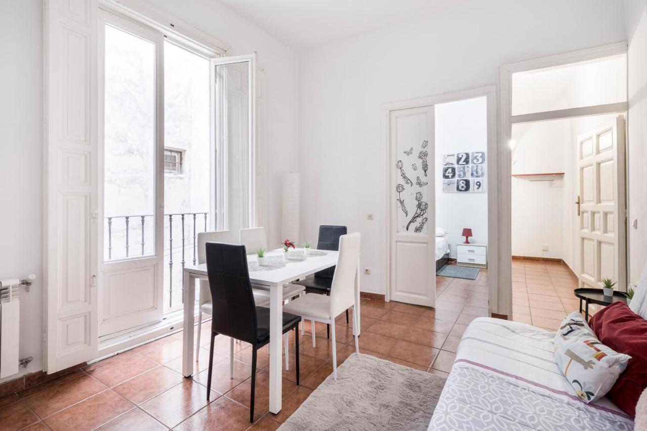 Comfy 4 Rooms Apt In The Heart Of Chueca Madrid Ngoại thất bức ảnh